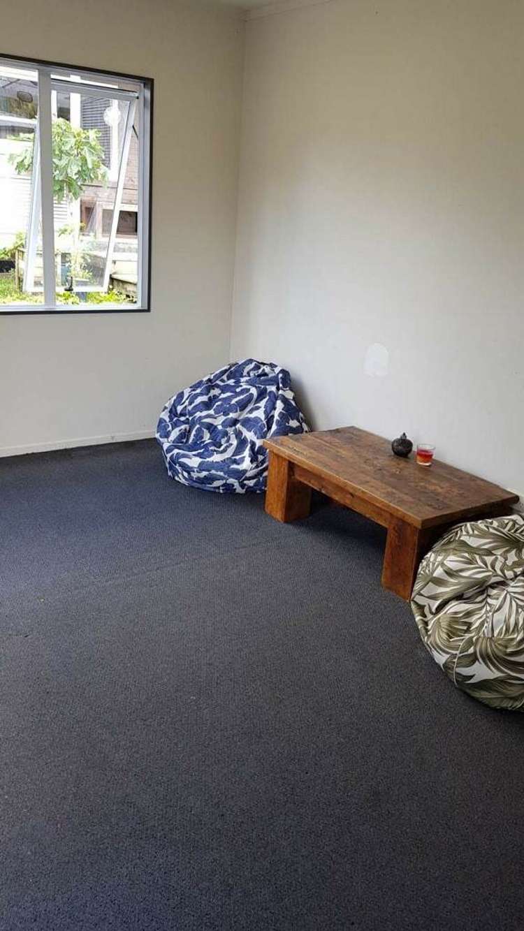 108 Tirimoana Road Te Atatu South_14