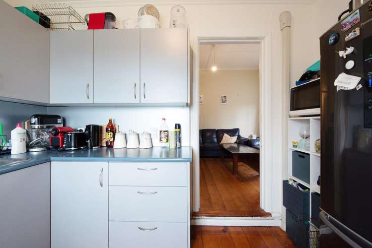 23 Trent Street Island Bay_18