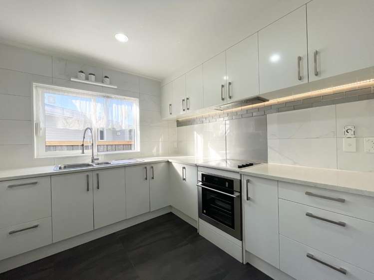 1/7 Maunder Pl 1732_2