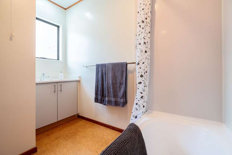 33 Soper Road Mosgiel_13