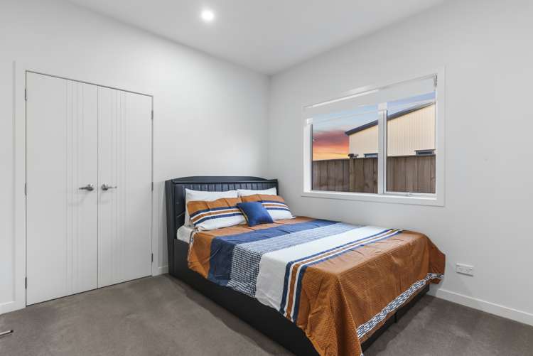 18 Black Beech Crescent Takanini_13