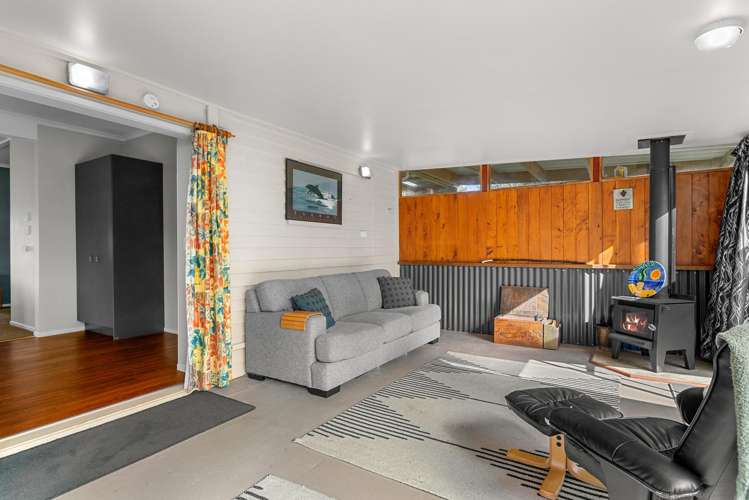 8 Montaine Place Maungaturoto_13