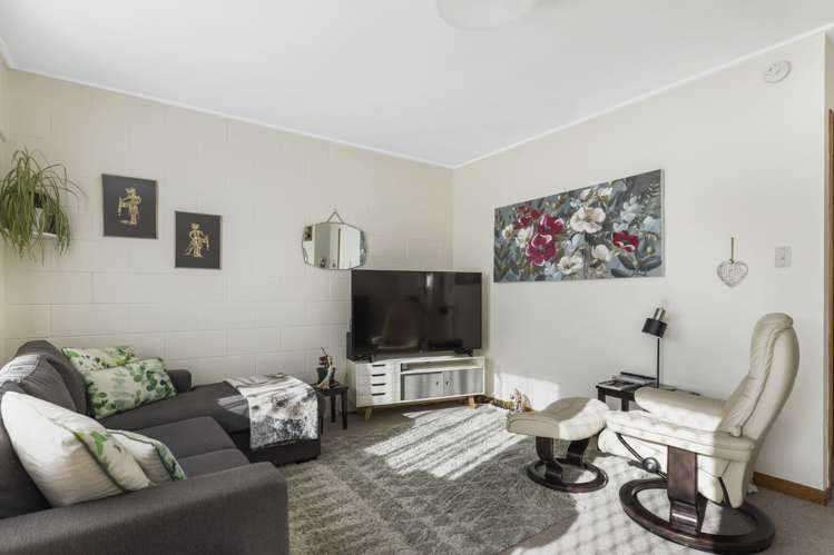 5/53 Albert Street Hamilton East_6