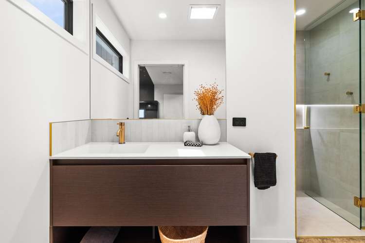 28 Lochhead Street Mahora_11