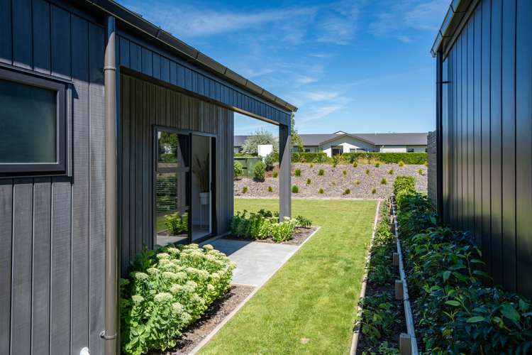 5 Sienna Way Rangatira Park_11