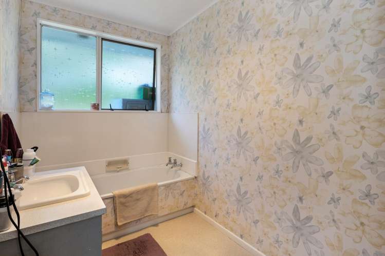 2/9 Te Kiteroa Grove Churton Park_7