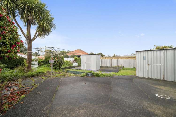 2 Holden Avenue Holdens Bay_15