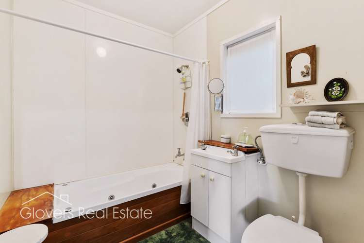 140 Victory Road Laingholm_11