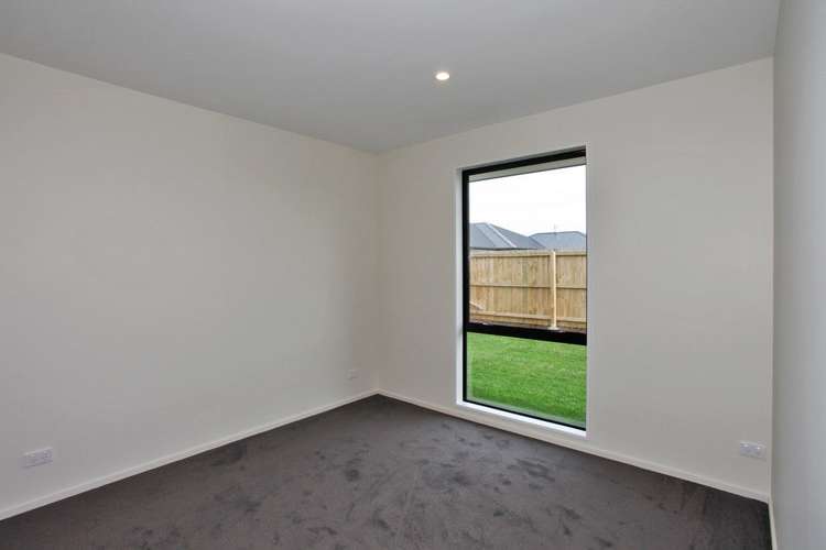 11 Edwin Ebbett Place Wigram_7