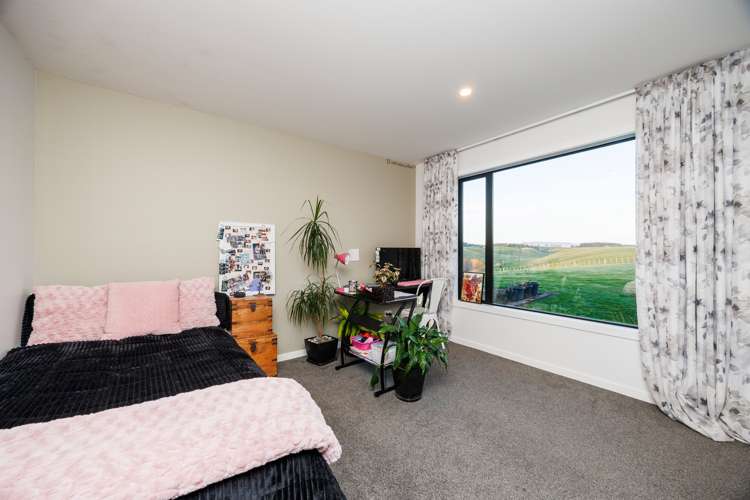 57 Beechwood Road Feilding_13