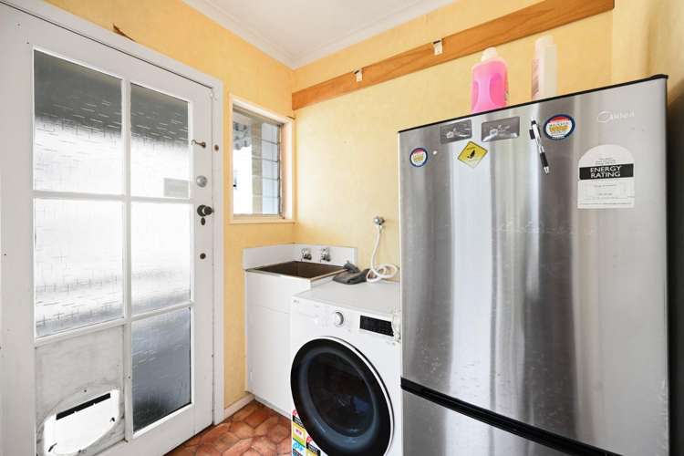 2/1243 Victoria Street 3283_7