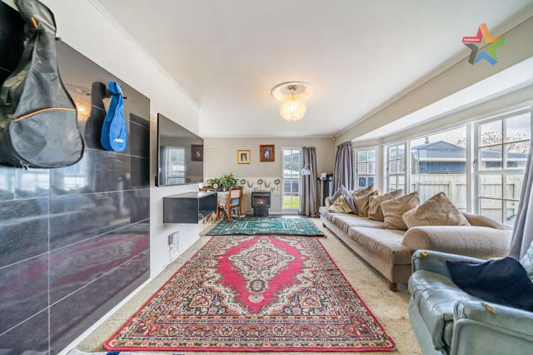 45 Berkeley Road Wainuiomata_5