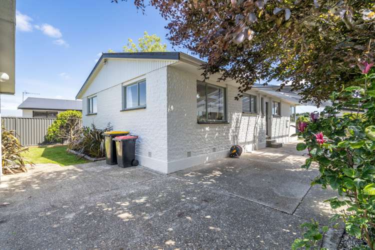 85 Edinburgh Crescent Waikiwi_15