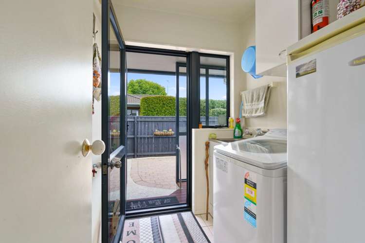 125 Burns Street Leamington_12