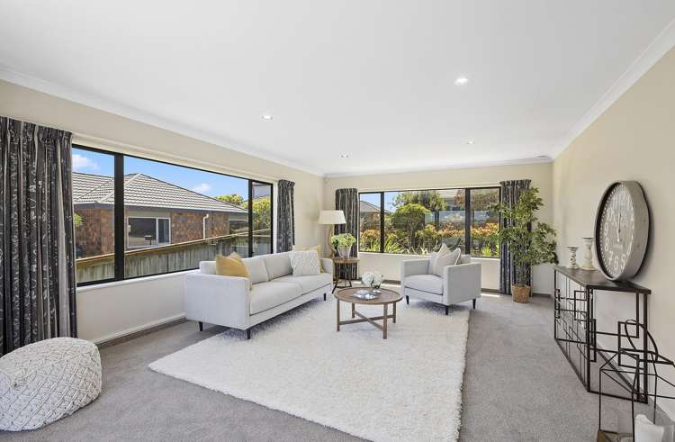 31 Saint Ives Drive Camborne_2