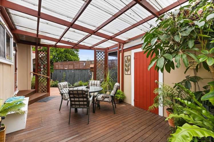 705 Oak Road Akina_15