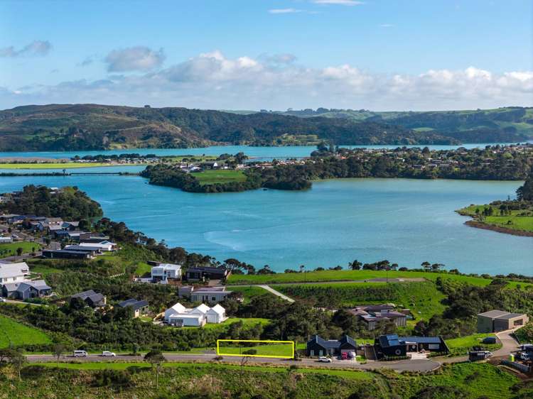 13 Ruruhi Street Raglan_12