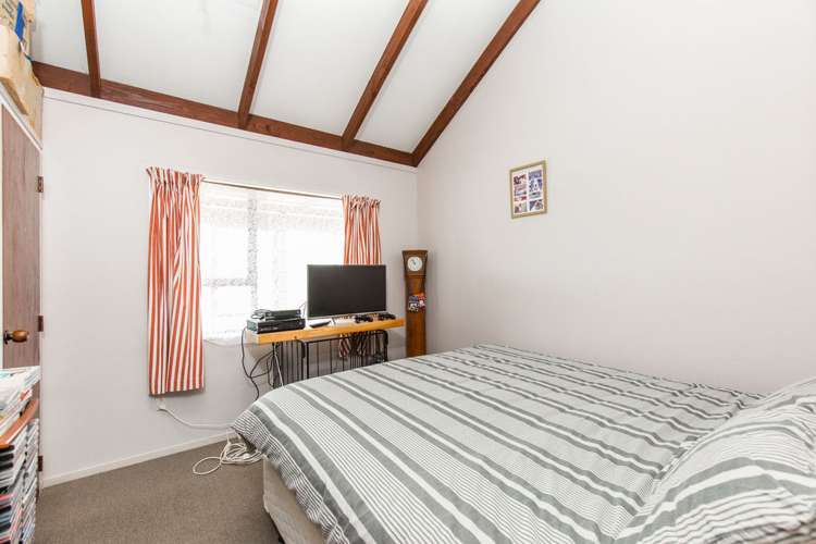 17 Banyan Drive Totara Heights_11