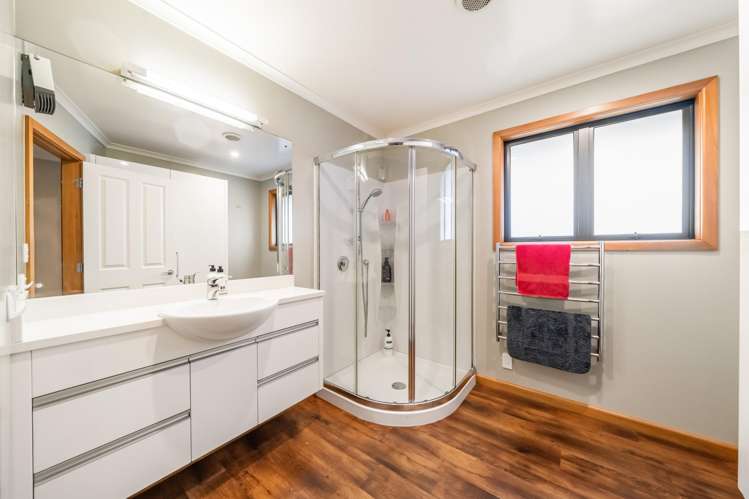 61A Colletts Road Mangaroa_15