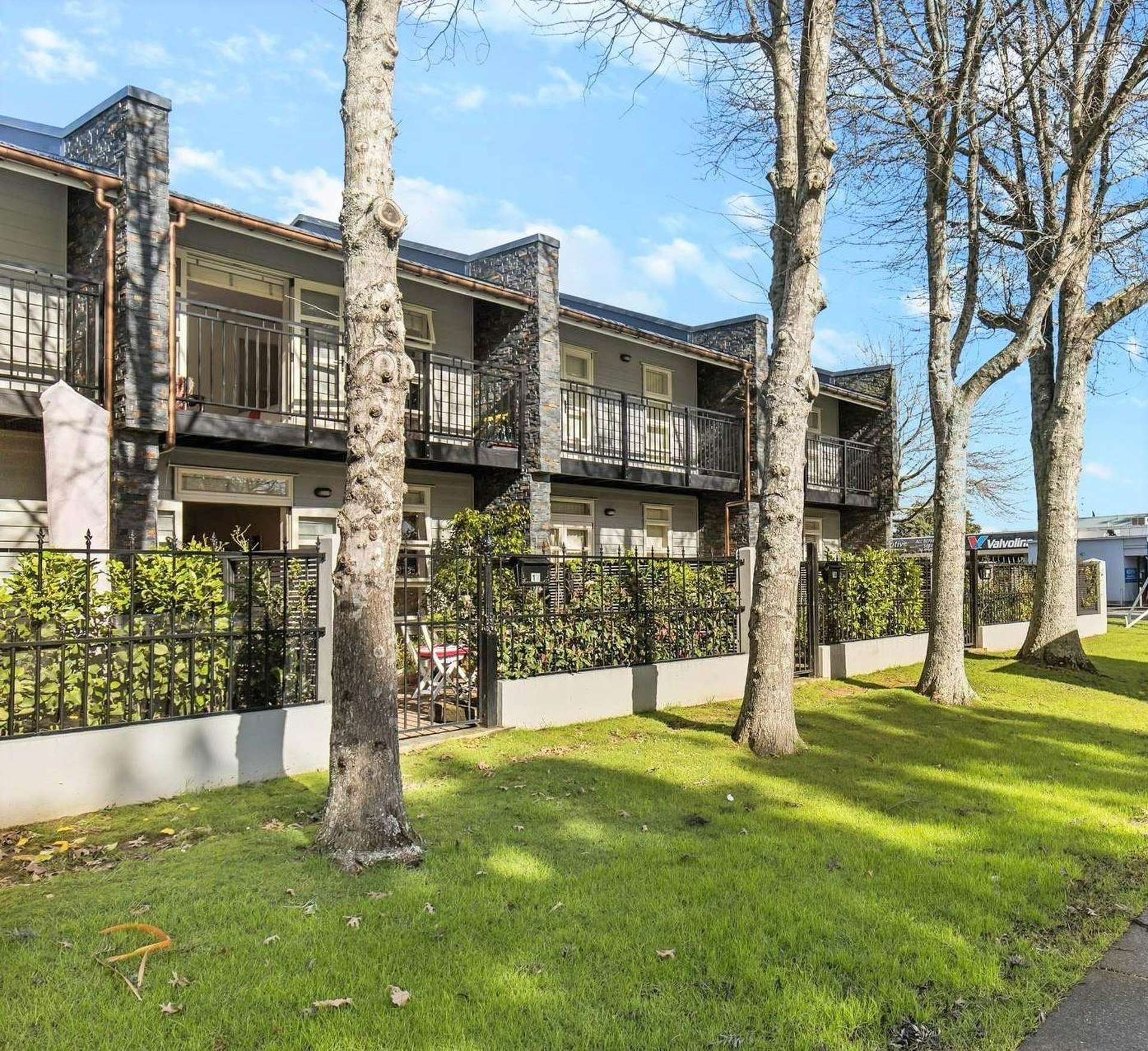 16/2 Cawley Street Ellerslie_0