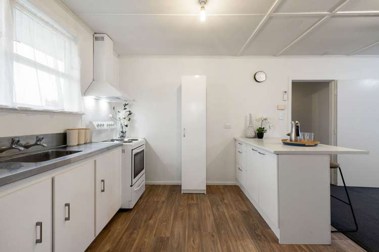 84 Main North Road Otorohanga_4