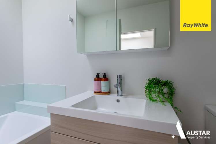  4/2 Moor Avenue Te Atatū Peninsula_16