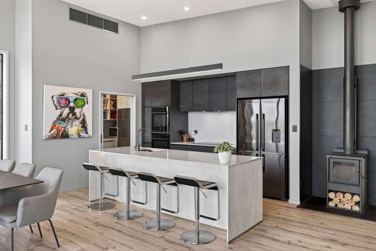 13 Redmund Spur Road_4