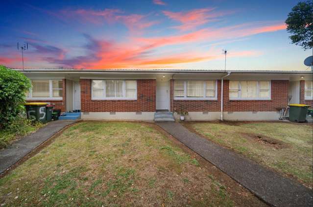 Low Maintenance 2 Bedroom Unit in Papatoetoe