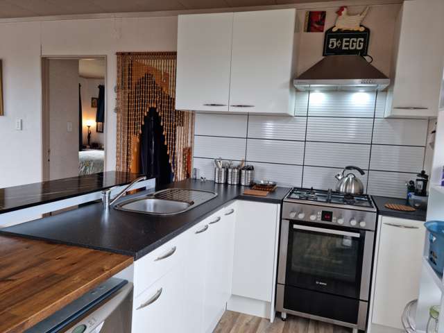 4 Hebe Lane Maungaturoto_3