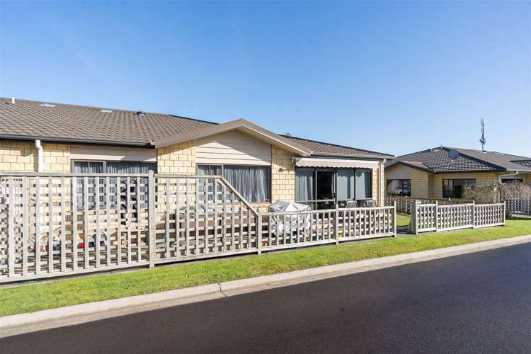 28/3 Turnbury Court Rototuna_1