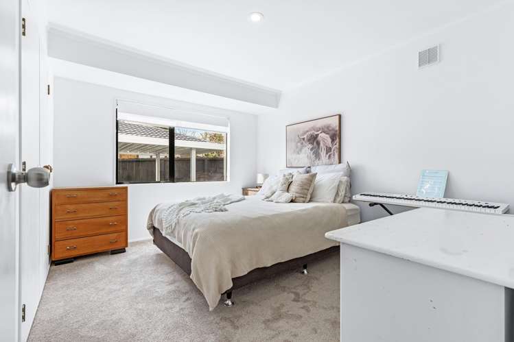 14 Redlands Grove Swanson_17