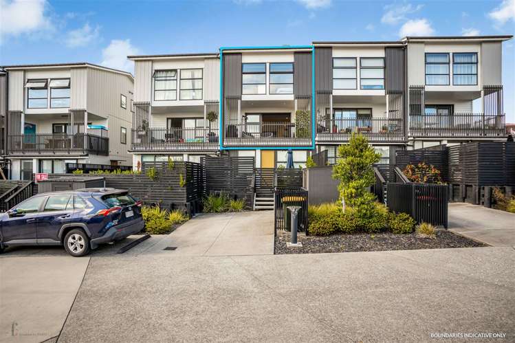 8 Raranga Lane Hobsonville_21