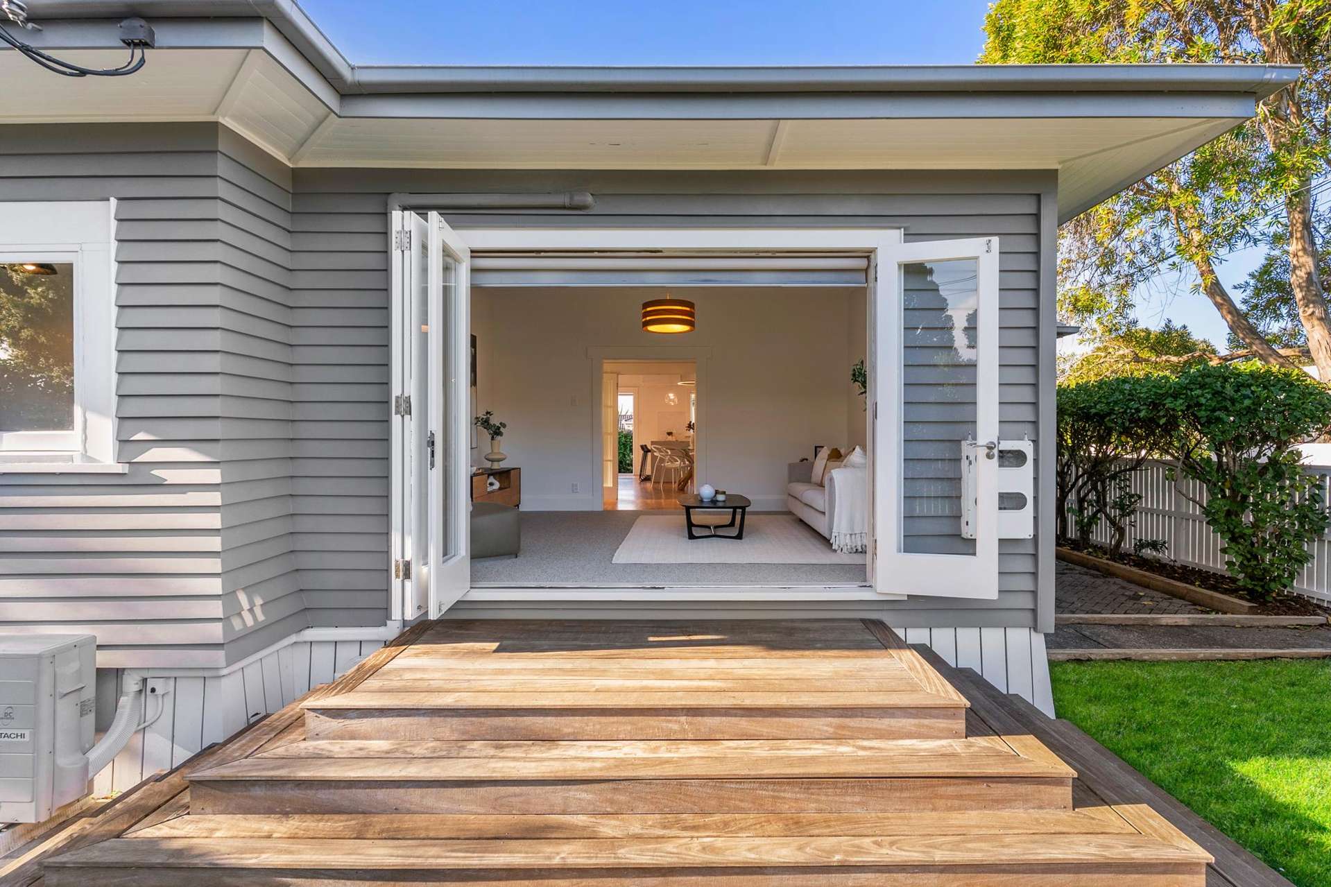 85 Kiwi Road Point Chevalier_0