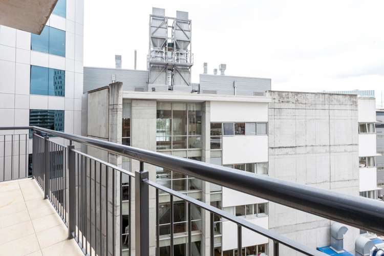 711/76 Wakefield Street Auckland Central_11