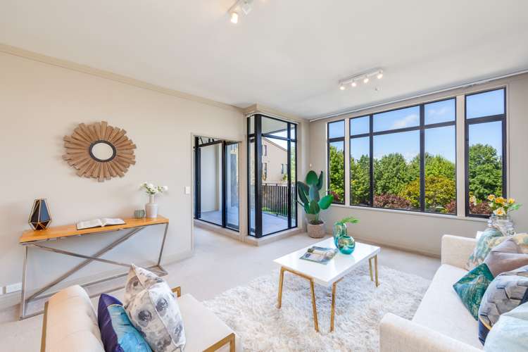 1e/38 James Cook Crescent_0