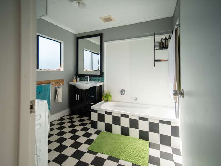 22 Doncaster Drive Papamoa_11