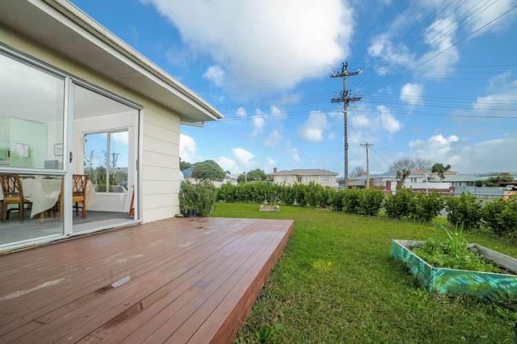 3/27 Brains Road Kelston_8