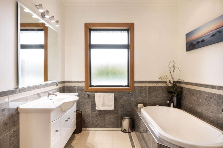 18 Airport Road Omarama_16