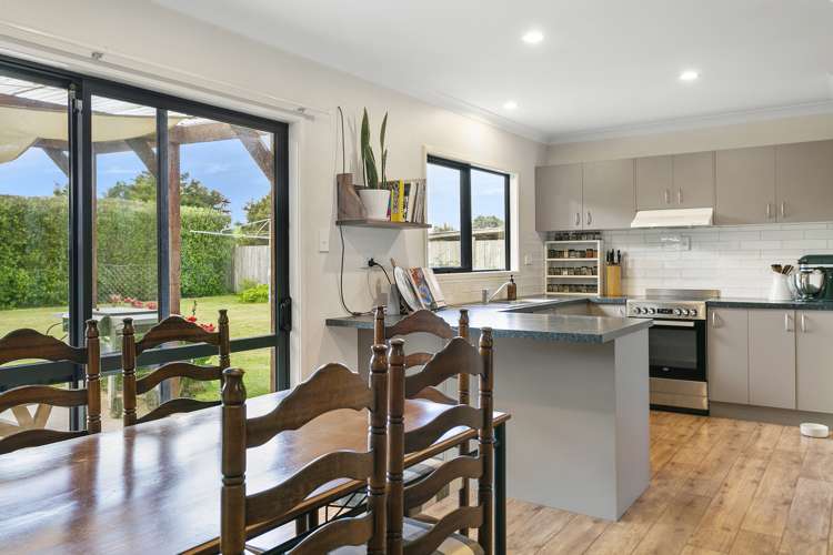 7 Taylor Place Reporoa and Surrounds_17