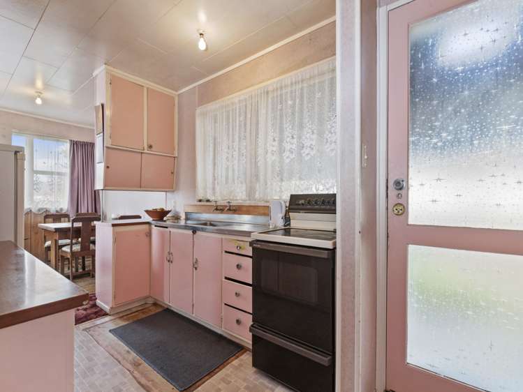 8 Kowhai Avenue Murupara_8