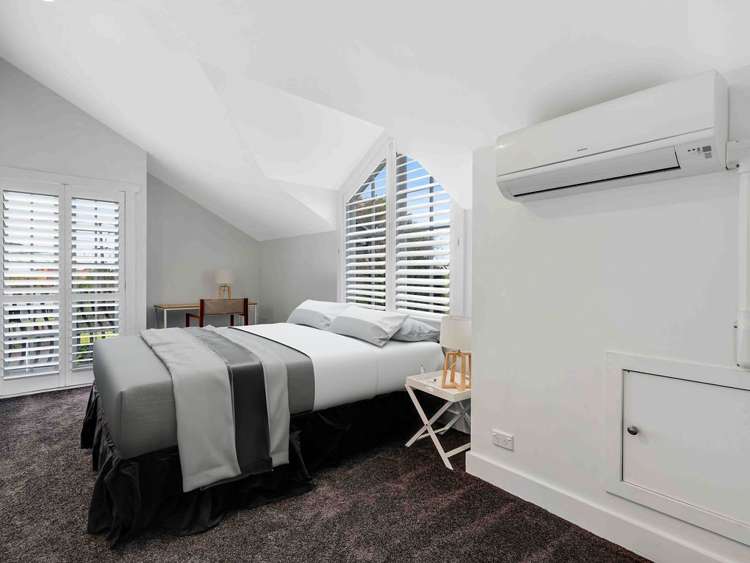 10 Upland Road 1776_11