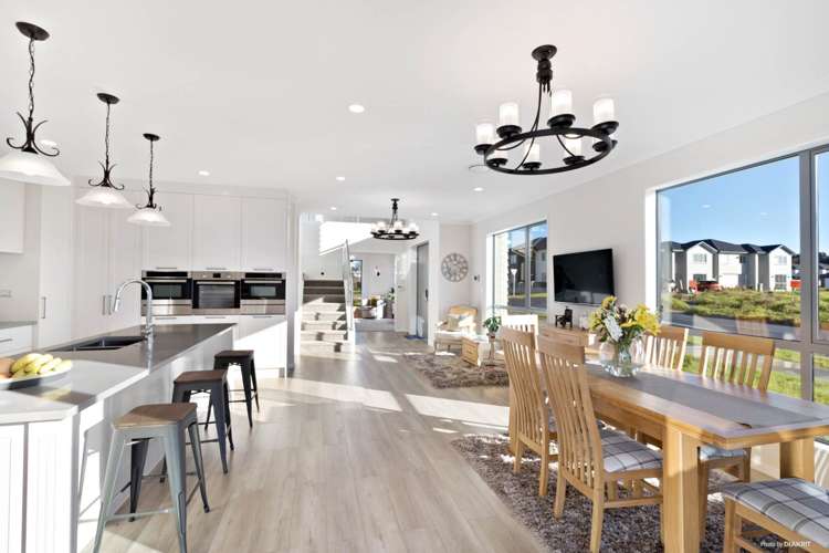 30 Horsefields Drive Flat Bush_5