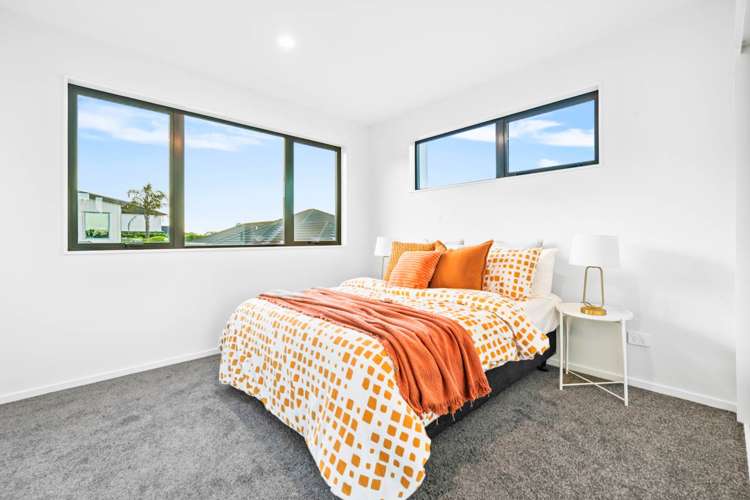 2/90 Picasso Drive West Harbour_18