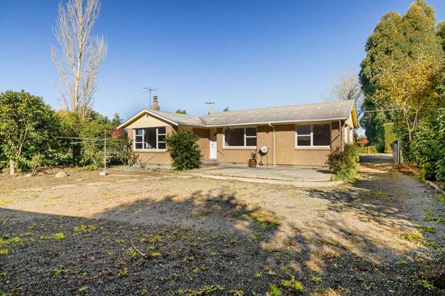 ESTATE SALE - YOURS TO TRANSFORM!