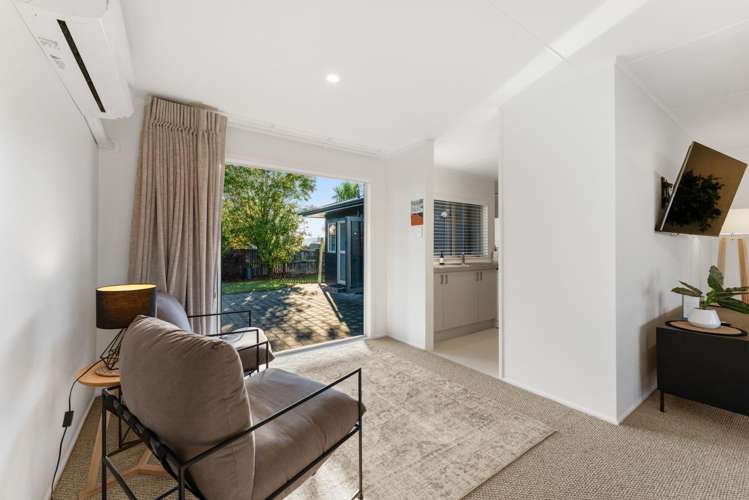 23 Grace Crescent 1140_11