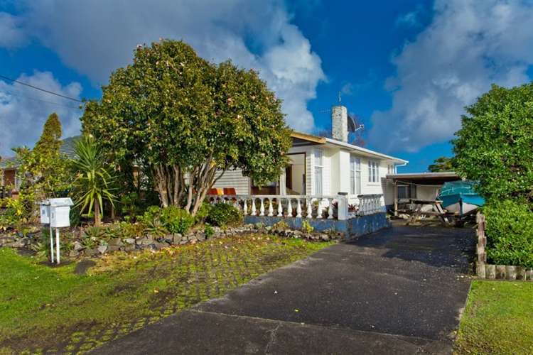 7 Kirrie Avenue Te Atatu South_0