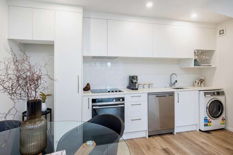 22A Graham Avenue Te Atatu Peninsula_12