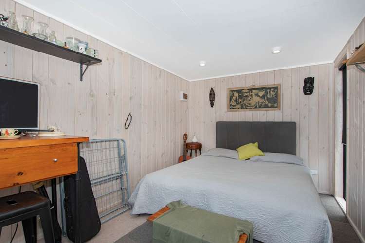 1504 Russell Road Helena Bay_11