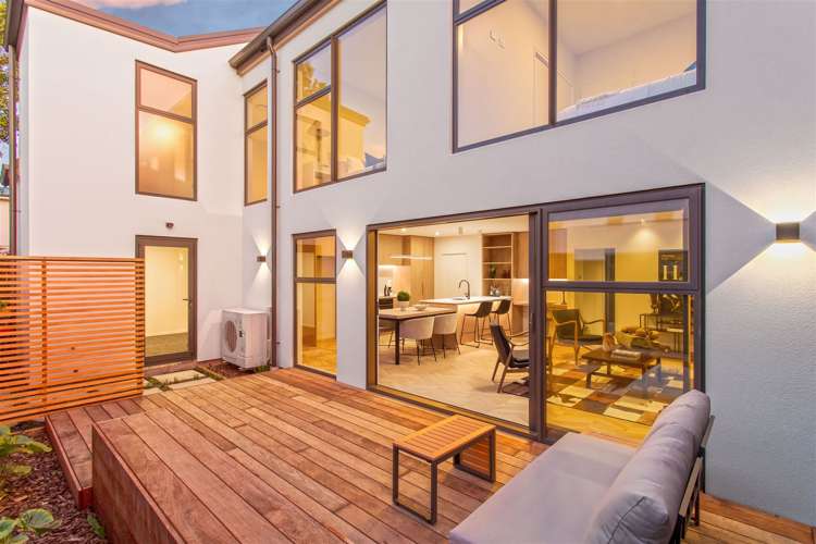 2/6 Naseby Street Merivale_2