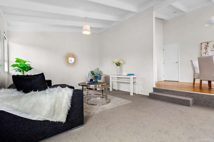 8 Kaurilands Road Titirangi_5